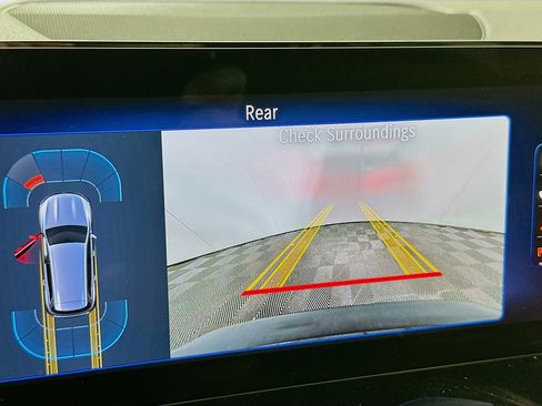 Used 2024 Mercedes-Benz EQB 250+ image 23