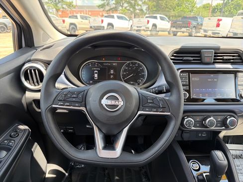 Used 2024 Nissan Versa SV w/ Trunk Package FWD image 17
