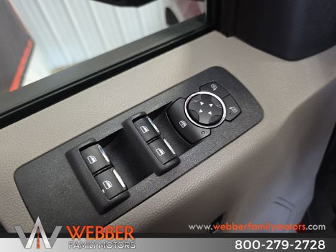 Used 2020 Ford F150 XLT w/ Equipment Group 302A Luxury AWD/4WD image 17