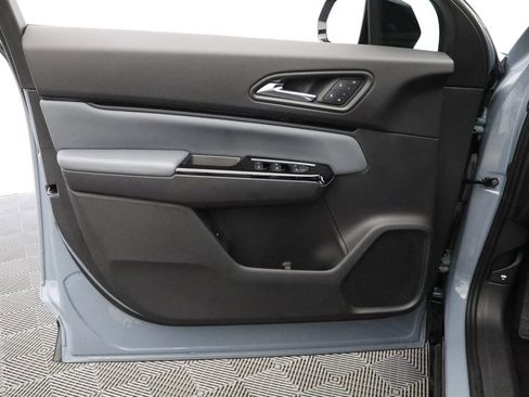 Used 2025 Honda Prologue Touring image 11