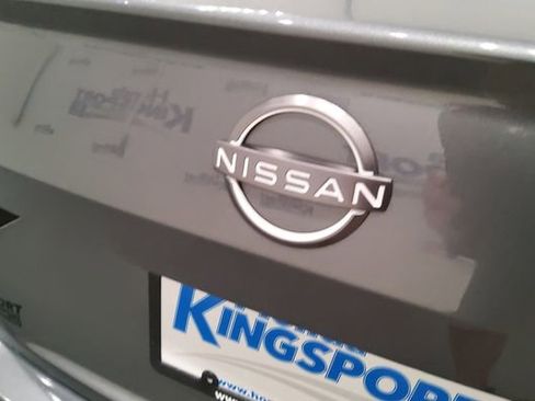 Used 2025 Nissan Altima 2.5 SV FWD image 33