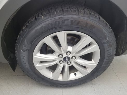 Used 2016 Lincoln MKX Premiere image 31