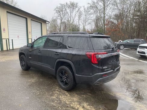 Used 2022 GMC Acadia AT4 w/ Preferred Package image 8