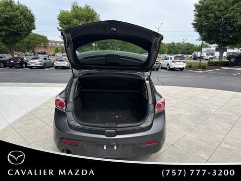 Used 2013 MAZDA MAZDA3 i Touring w/ Preferred Equipment Pkg FWD image 7