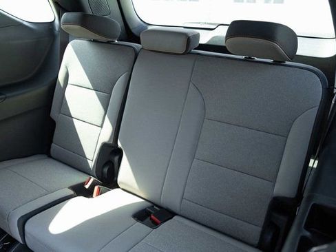 New 2026 Chevrolet Traverse LT FWD image 14