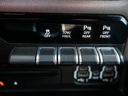 Used 2019 RAM 1500 Big Horn AWD/4WD image 30