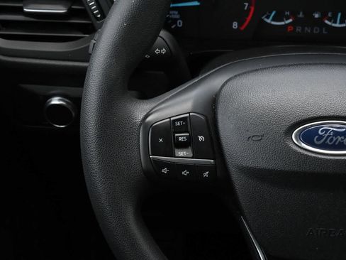 Used 2022 Ford Escape SE FWD image 9