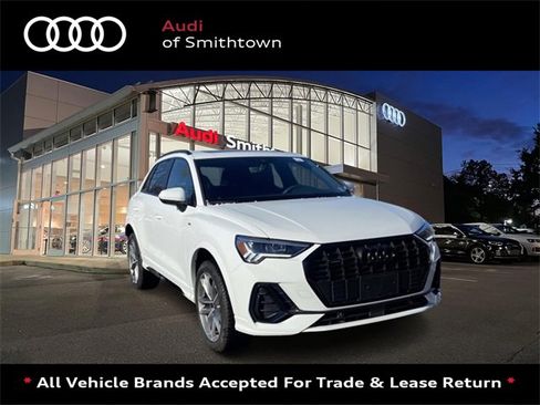 Certified 2025 Audi Q3 2.0T Premium w/ Convenience Package image 1