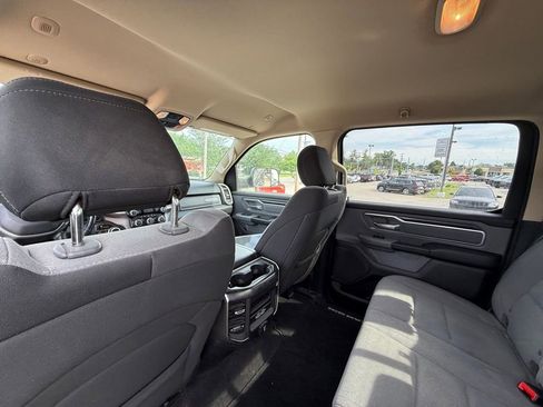 Used 2019 RAM 1500 Big Horn AWD/4WD image 25