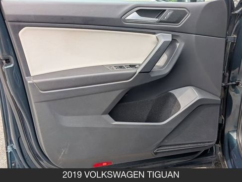 Used 2019 Volkswagen Tiguan SE AWD/4WD image 10