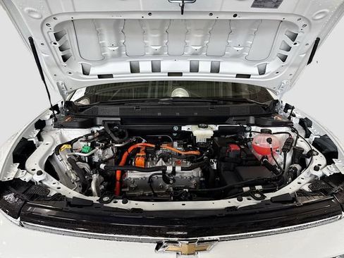 New 2026 Chevrolet Equinox EV LT image 30