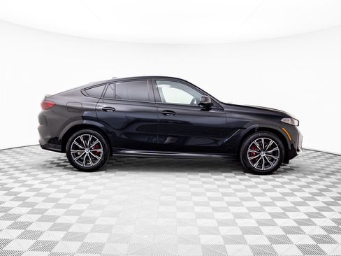 New 2026 BMW X6 xDrive40i w/ Executive Package image 7