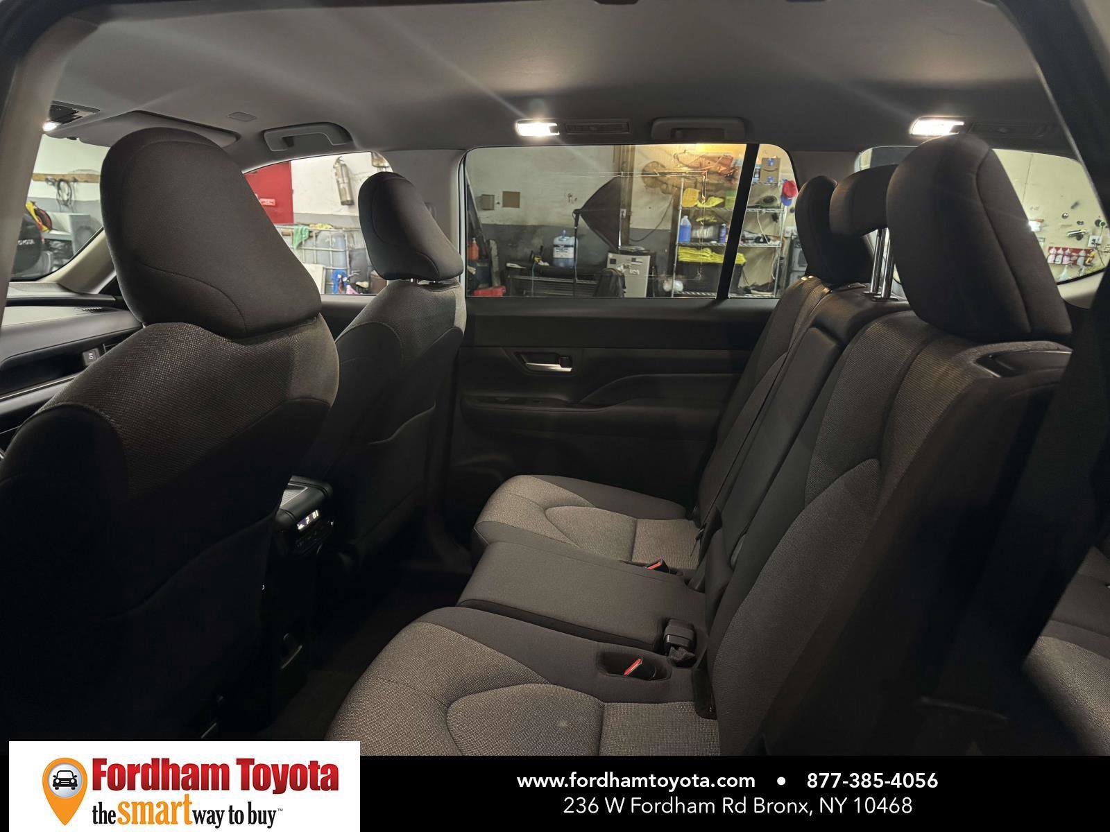Used 2026 Toyota Grand Highlander AWD image 12