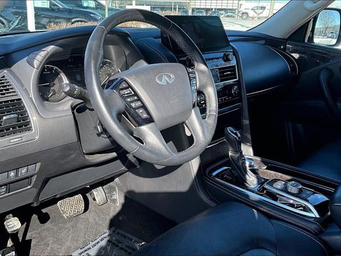 Certified 2024 INFINITI QX80 Luxe image 16