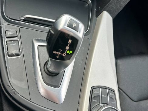 Used 2018 BMW 320i xDrive Sedan AWD/4WD image 22