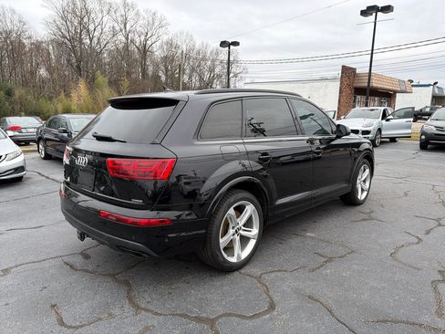 Used 2019 Audi Q7 3.0T Prestige image 7