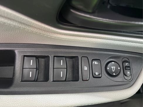 Used 2018 Honda Odyssey EX-L image 42