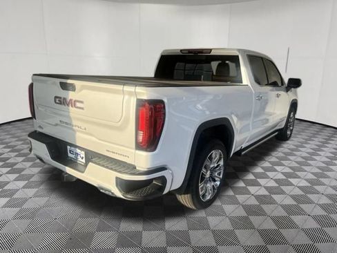 Used 2025 GMC Sierra 1500 Denali w/ Denali Reserve Package AWD/4WD image 9