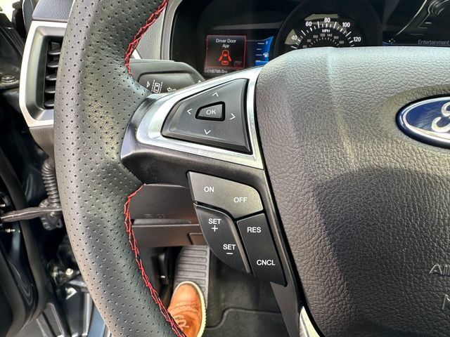 Certified 2024 Ford Edge ST-Line AWD/4WD image 13