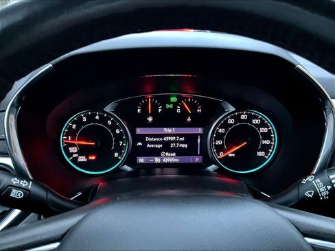 Certified 2022 Chevrolet Equinox Premier image 24