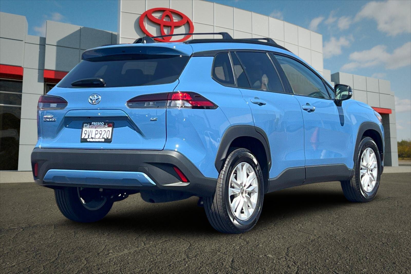 Certified 2026 Toyota Corolla Cross LE FWD image 3
