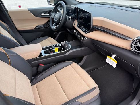 New 2026 Chevrolet Equinox ACTIV w/ Convenience Package III image 10