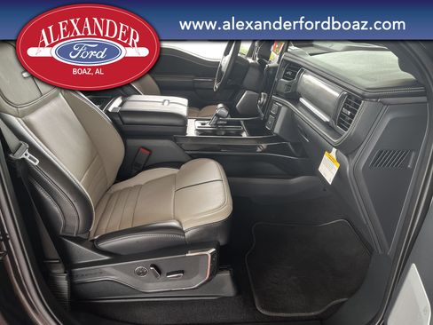 Used 2025 Ford F150 Lightning Platinum AWD/4WD image 16