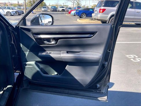 Used 2023 Honda CR-V Sport Touring image 25