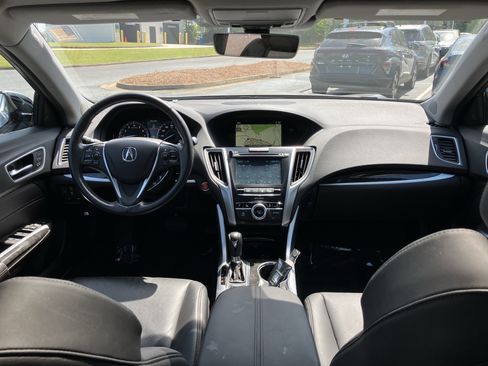 Used 2018 Acura TLX w/ Technology Package FWD image 33