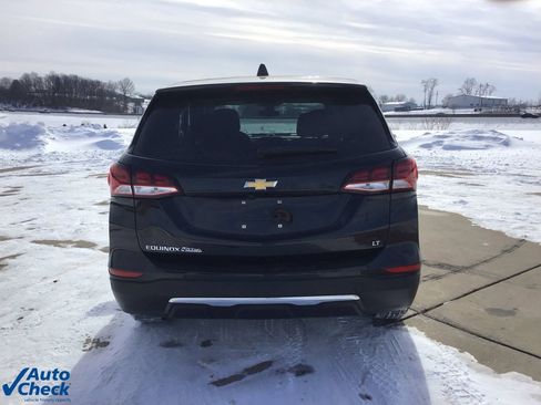 Used 2024 Chevrolet Equinox LT w/ LPO, Floor Liner Package image 4