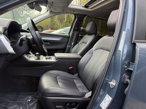 Used 2025 MAZDA CX-70 3.3 Turbo w/ Preferred Package image 33