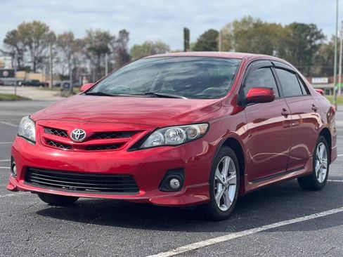 Used 2013 Toyota Corolla S FWD image 3