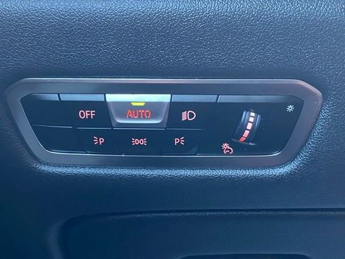 Used 2023 BMW X7 xDrive40i w/ Executive Package image 51