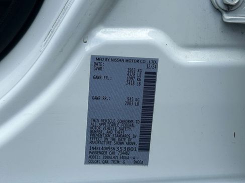 Used 2025 Nissan Altima 2.5 SV image 29