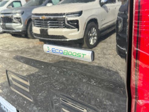 Used 2019 Ford Ranger XLT w/ FX4 Off-Road Package image 10