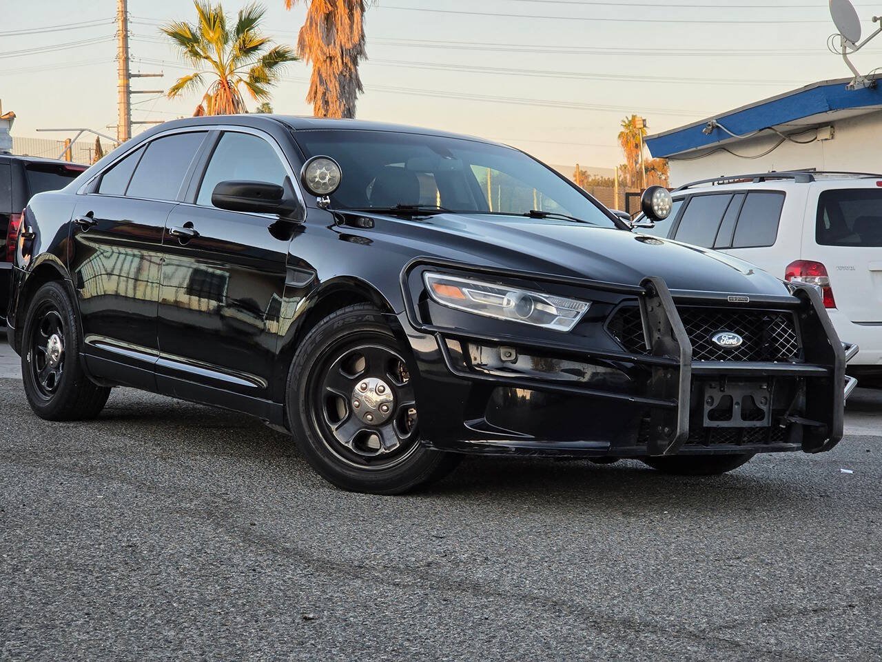 Used 2018 Ford Taurus Police Interceptor AWD image 4