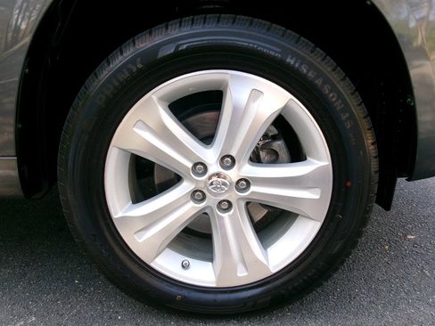 Used 2010 Toyota Highlander Limited image 53