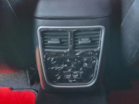 Used 2020 Dodge Charger Scat Pack RWD image 17