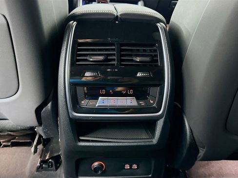 Certified 2023 BMW XM image 25