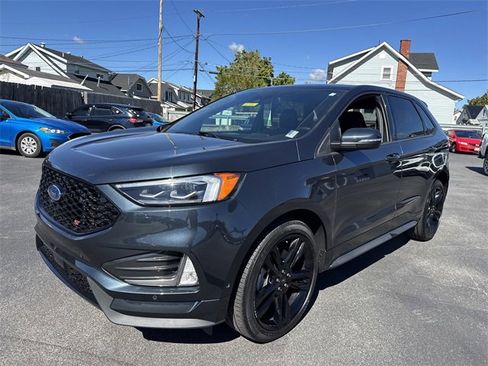 Used 2024 Ford Edge ST w/ Equipment Group 401A image 10