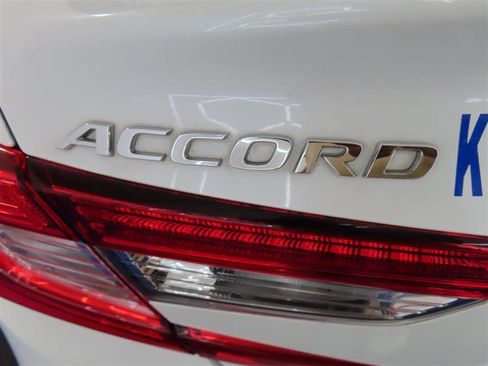 Used 2021 Honda Accord LX image 13