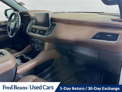 Used 2024 Chevrolet Suburban High Country w/ Premium Package image 34