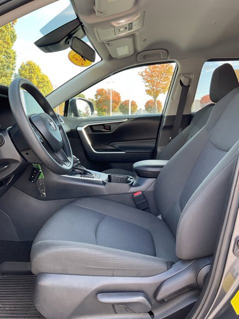 Used 2025 Toyota RAV4 LE FWD image 16