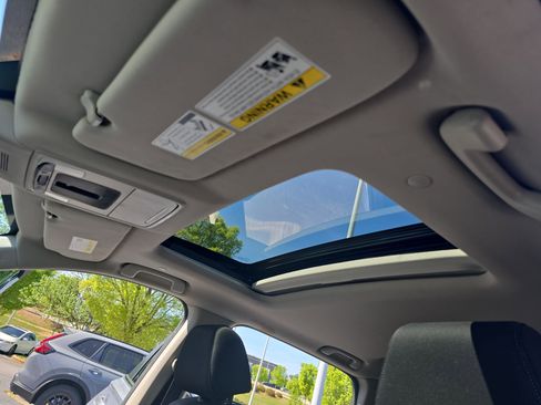 Used 2023 Honda CR-V EX image 30