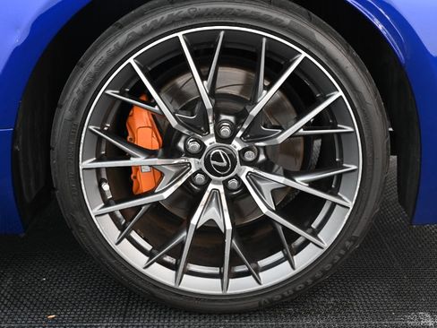 Used 2017 Lexus RC F w/ Performance Package RWD image 33