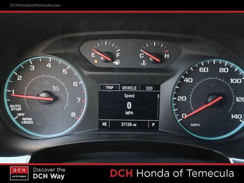 Used 2022 Chevrolet Traverse LS image 10