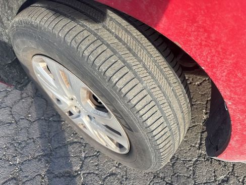 Used 2016 Dodge Journey SE w/ Flexible Seating Group image 3