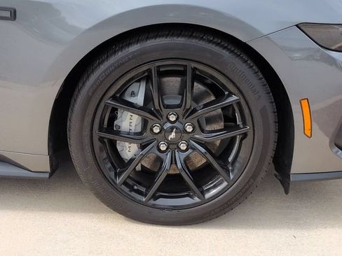 Used 2025 Ford Mustang GT Premium RWD image 11