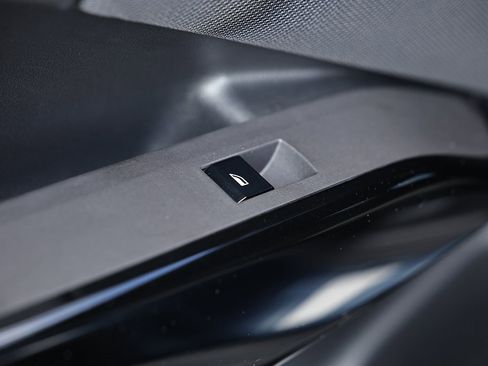 Used 2026 BMW X3 xDrive30 w/ Premium Package image 23