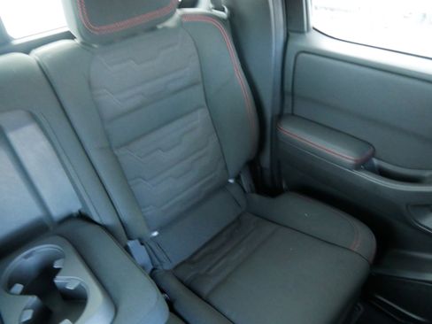 Used 2023 Nissan Frontier PRO-4X w/ Pro Convenience Package image 14